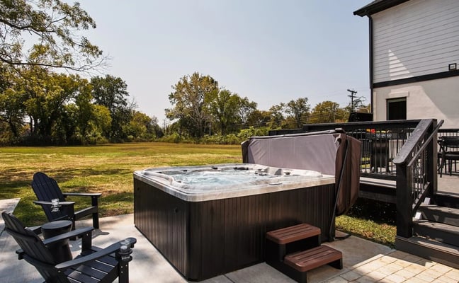 Rocktop Nashville home and private three-acre grounds